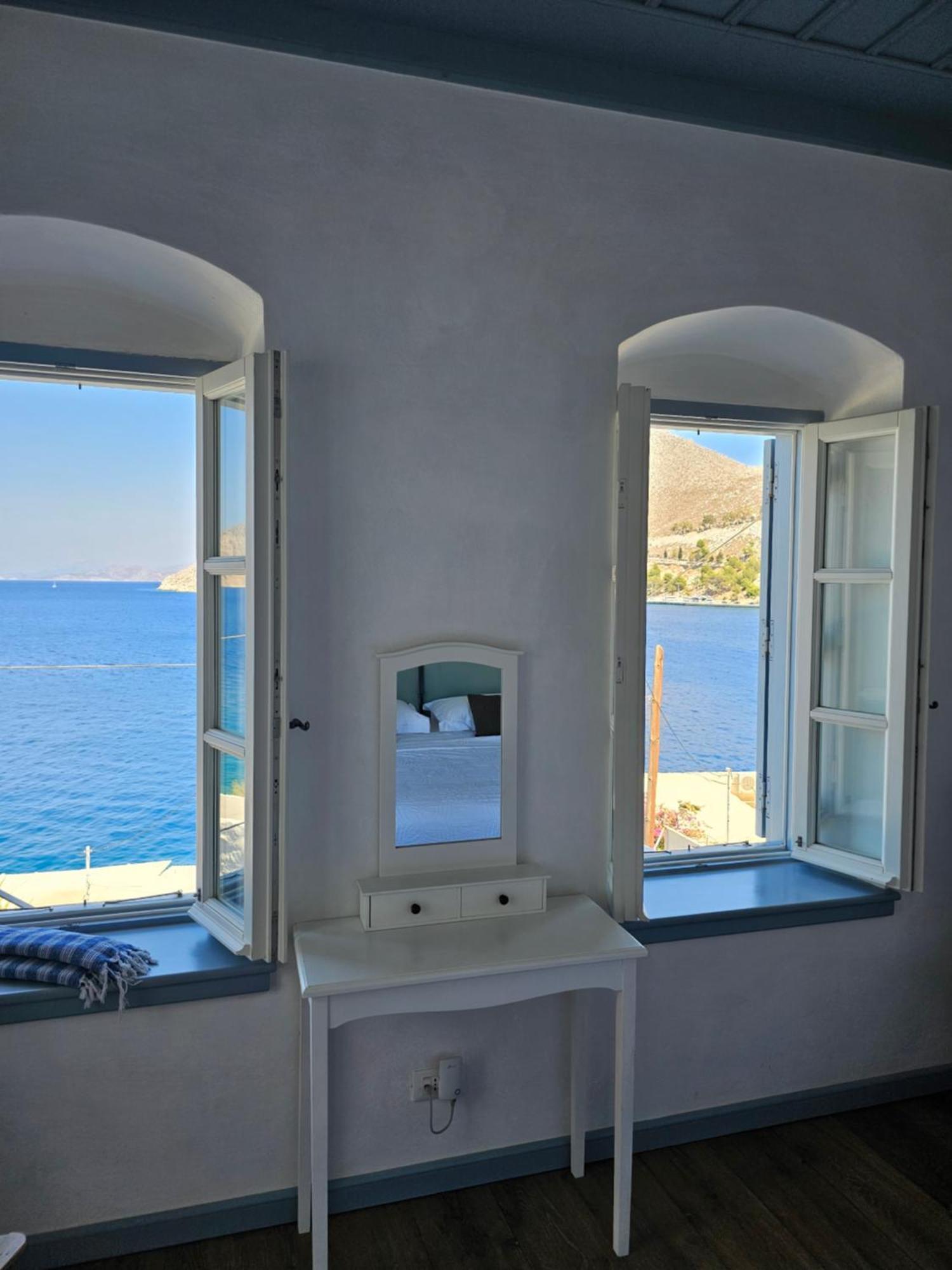 Bed and Breakfast The Anchor House Symi Zimmer foto