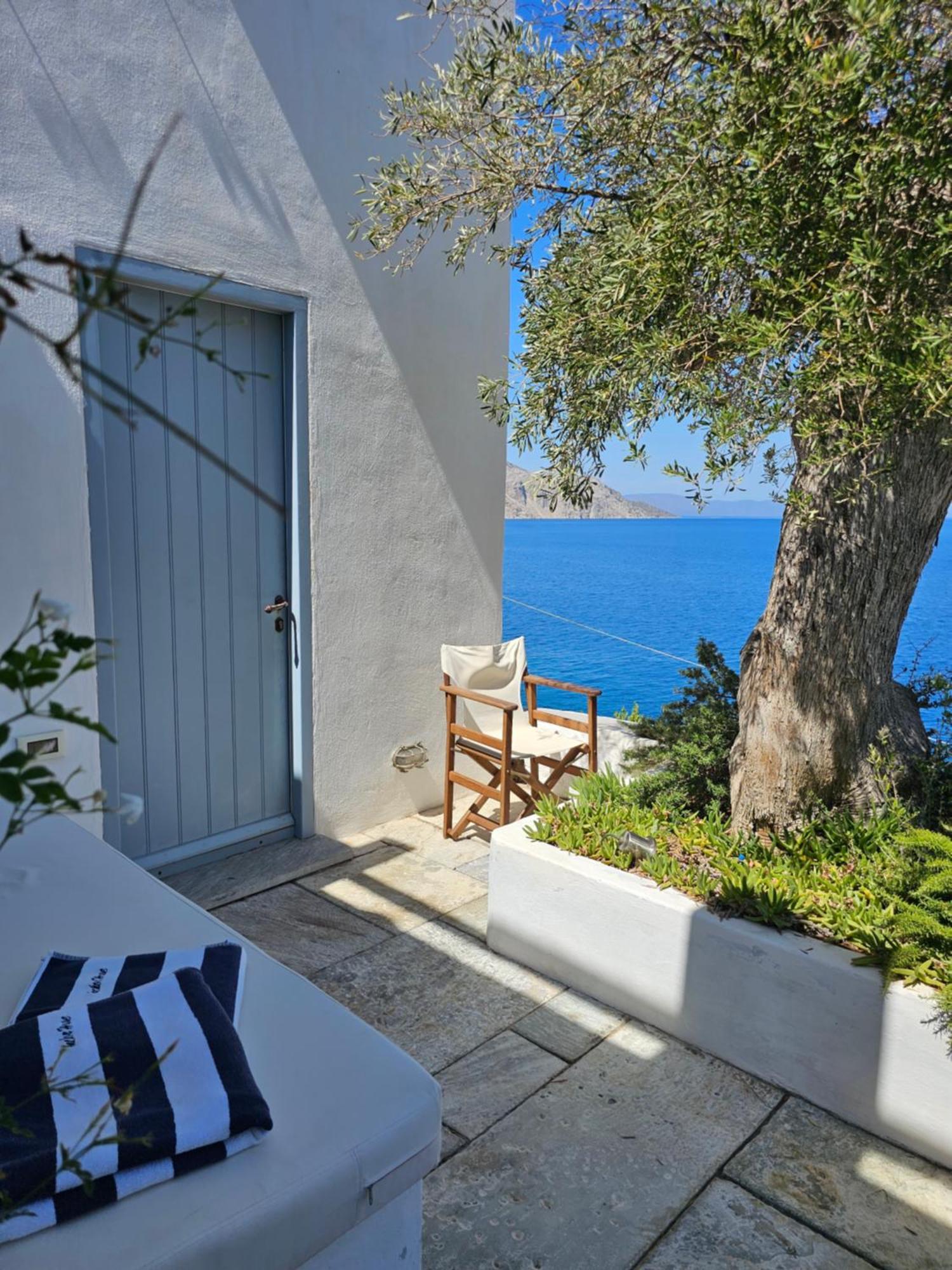 Bed and Breakfast The Anchor House Symi Zimmer foto